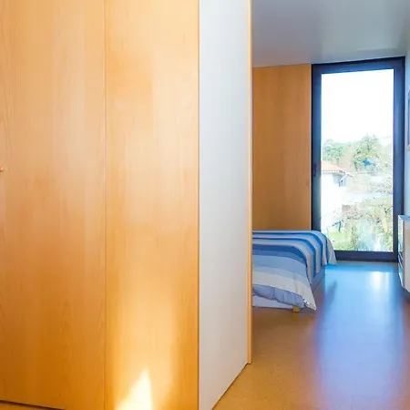 Liiiving In | Lawny Pool House 度假居