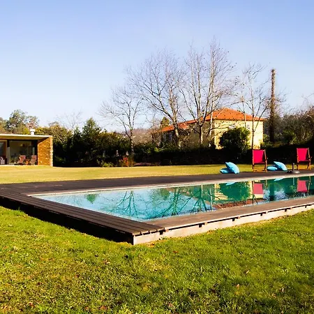 度假居 Liiiving In | Lawny Pool House *